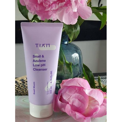 TIAM Snail & Azulene Low pH Cleanser - Gentle Cleansing, Intense Hydration in Kenya