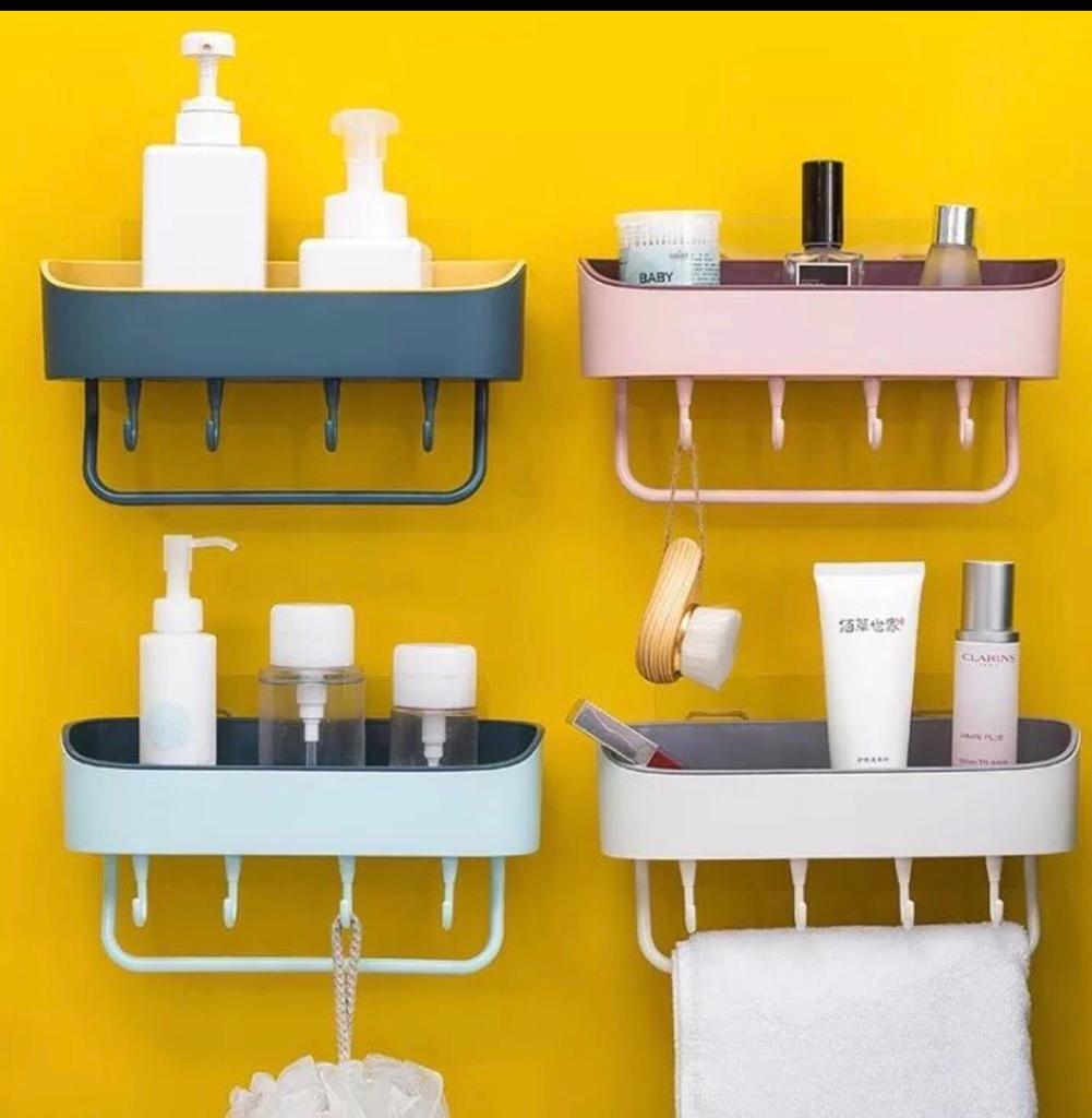 Wall organizer with hooks