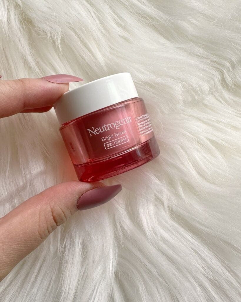Neutrogena Bright Boost Gel Cream Moisturizer