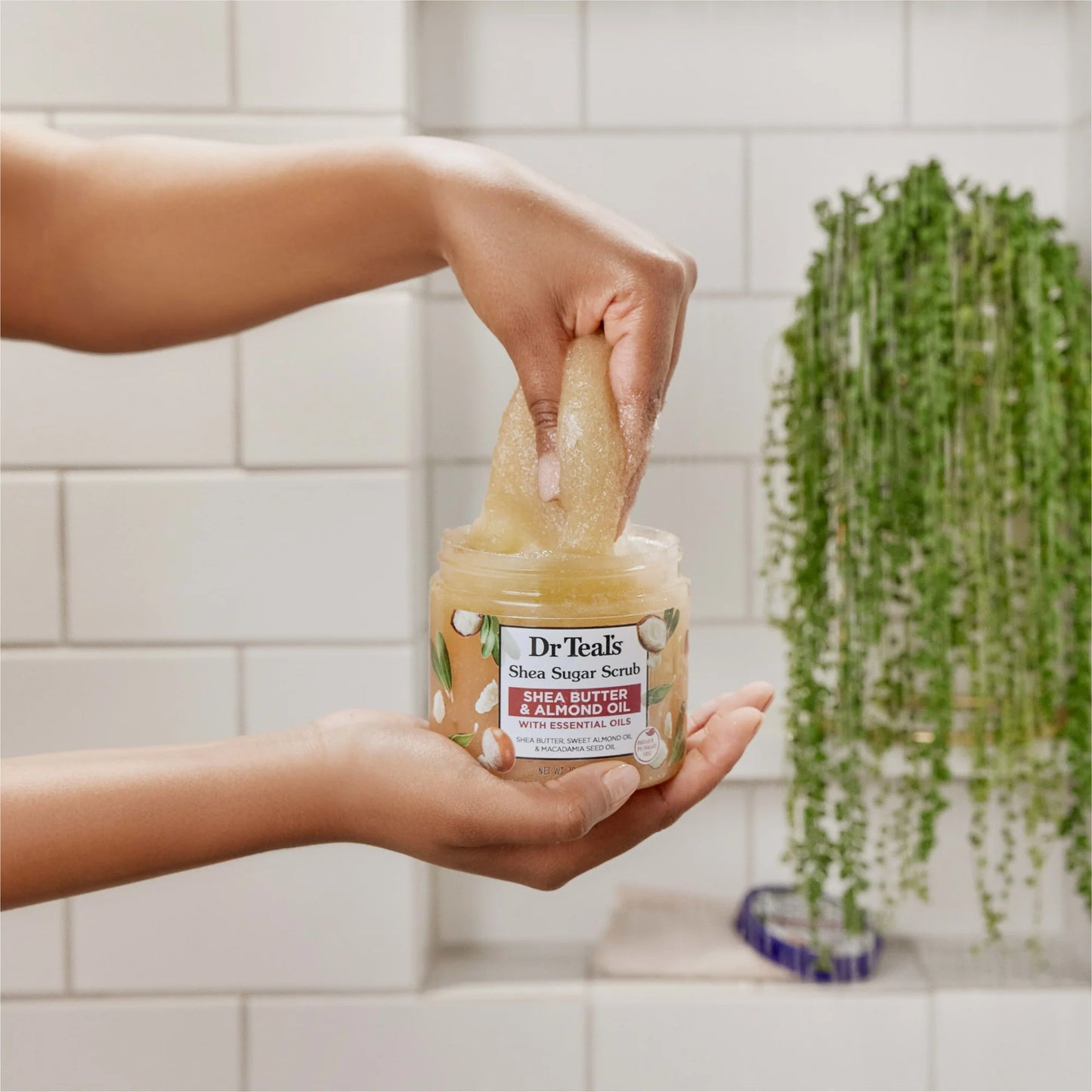 Dr Teal’s Shea Sugar Body Scrub with Shea Butter, Almond Oil & Essential Oils