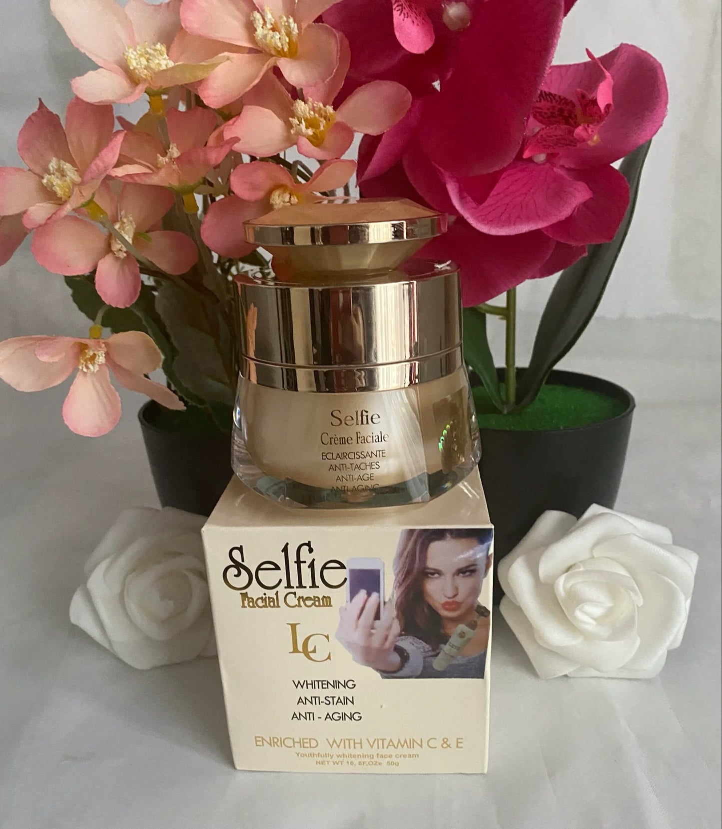 Selfie Whitening Face Cream with Vitamin C & E