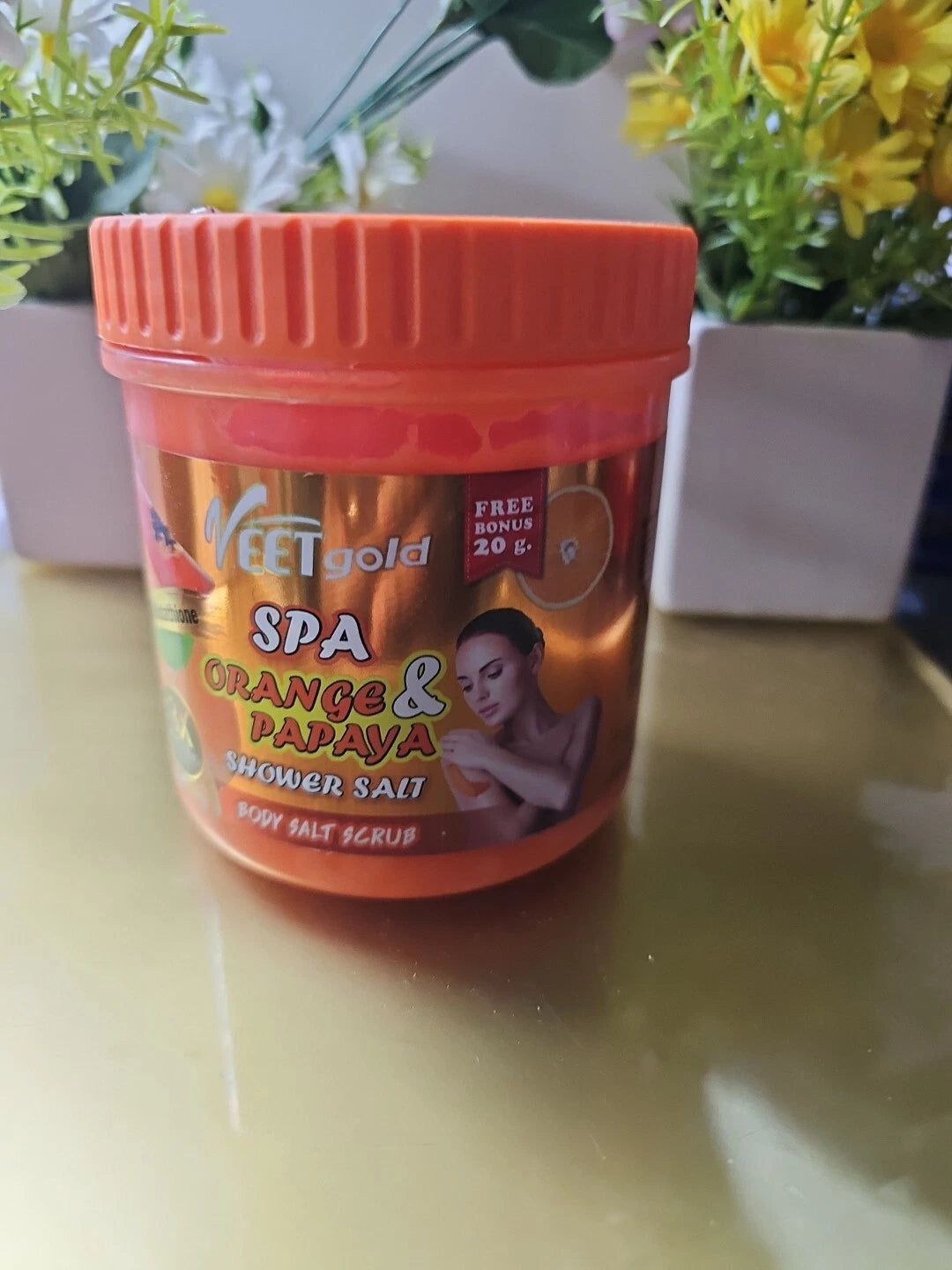 Veet Gold Spa Orange and Papaya Face & Body Scrub
