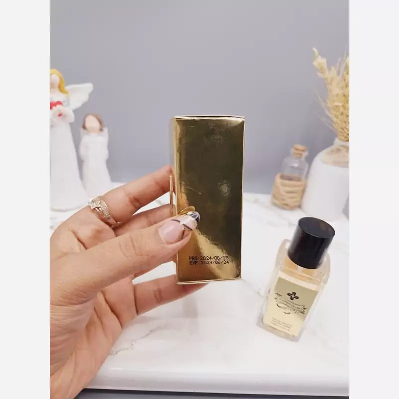 Hombre De Oro Eau de Toilette