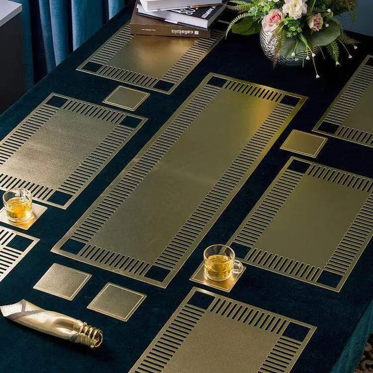 13pc Gold place mat set