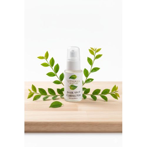 UTHAKA SKIN CARE Dark Spot Corrector with Kojic Acid, Tranexamic Acid and Alpha Arbutin for dark spots and hyperpigmentation