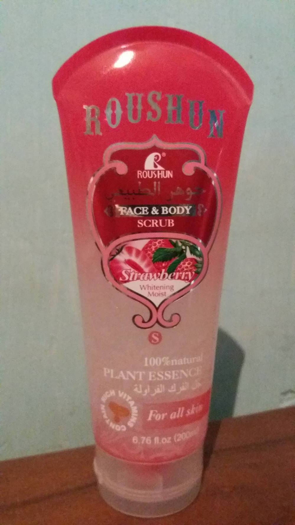 Roushun Strawberry Facial and Body Scrub Gel 120ml