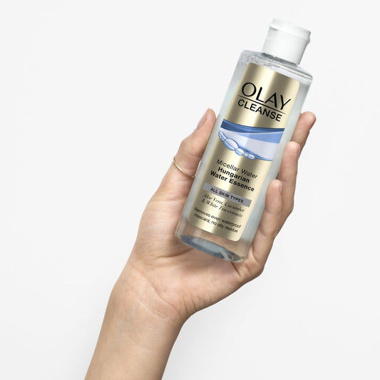 Olay Micellar Water with Hungarian Water Essence