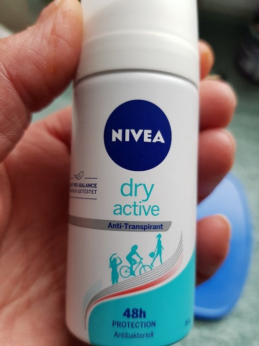 Nivea Dry Active Mini Deodorant Spray