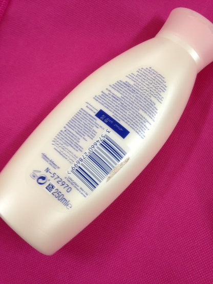 Johnson's Body Care 24 Hour Moisture Body Lotion