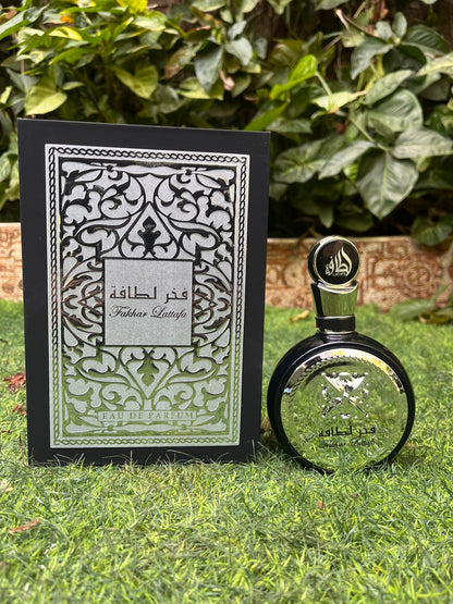 Lattafa Fakhar Perfume for Men