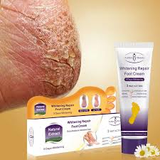 Aichun Beauty Whitening Foot Repair Cream For Dry. Cracked And Rough Feet