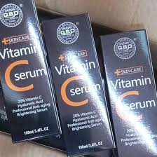 QBD Anti-acne Vitamin C Serum With Hyaluronic Acid Serum.