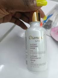 Diamond Glow Elegantt Whitening Serum With Amla & Dandelion Extract