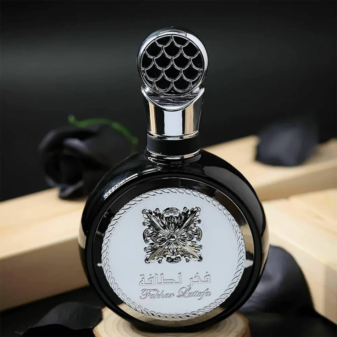 Lattafa Fakhar Black for Men – Eau de Parfum, 100ml
