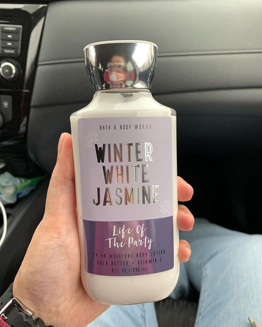 Bath & Body Works Winter White Jasmine Life of the Party Body Lotion – 236 mL