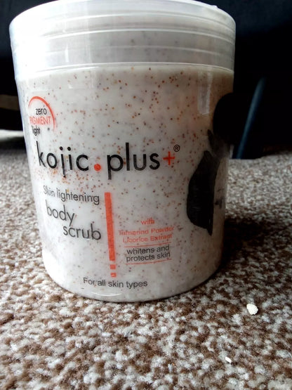 Kojic Plus Skin Lightning Body Scrub 500g